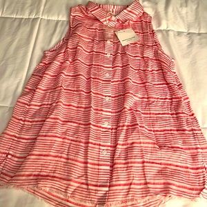 Light weight comfy NWT cute beach going shirt